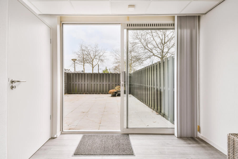 Aluminium doors